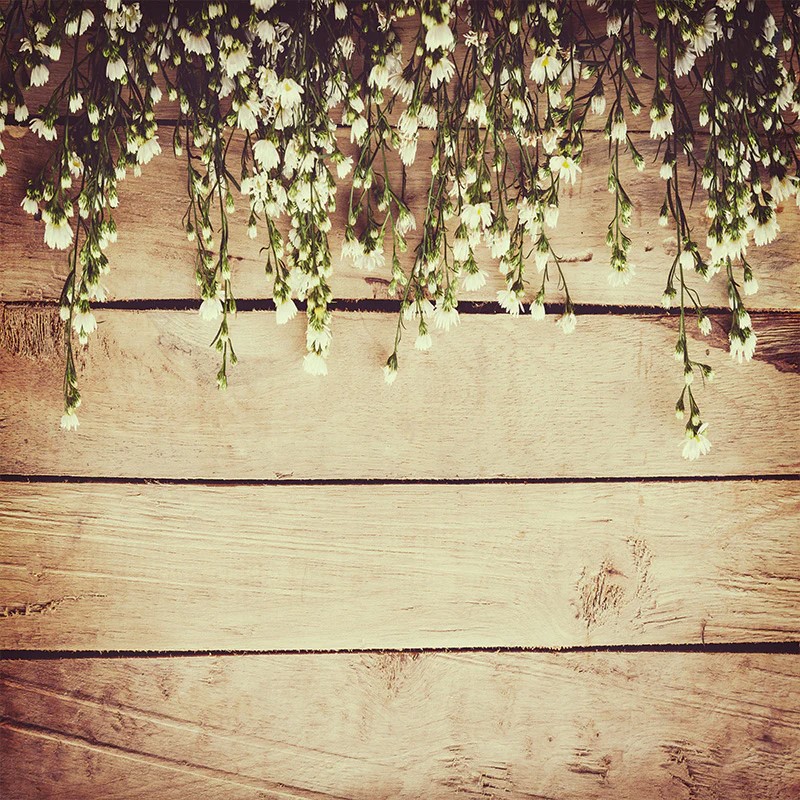 Rustic – White Flowers