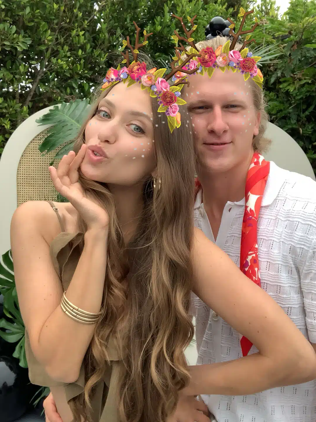 WVKZ 806AX9RCFFRZ160G